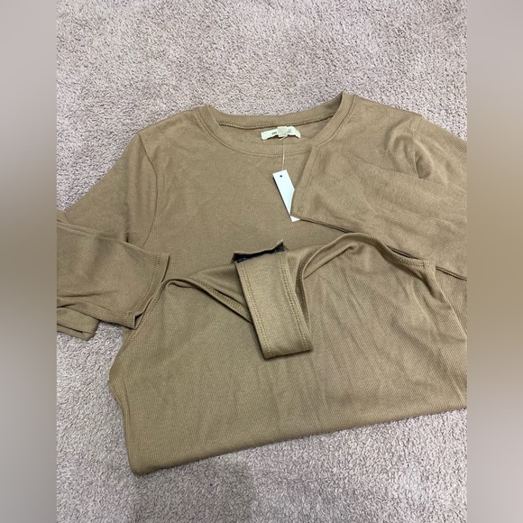 P34 Ribbed Crewneck Full-Coverage Bodysuit - Picture 4 of 4